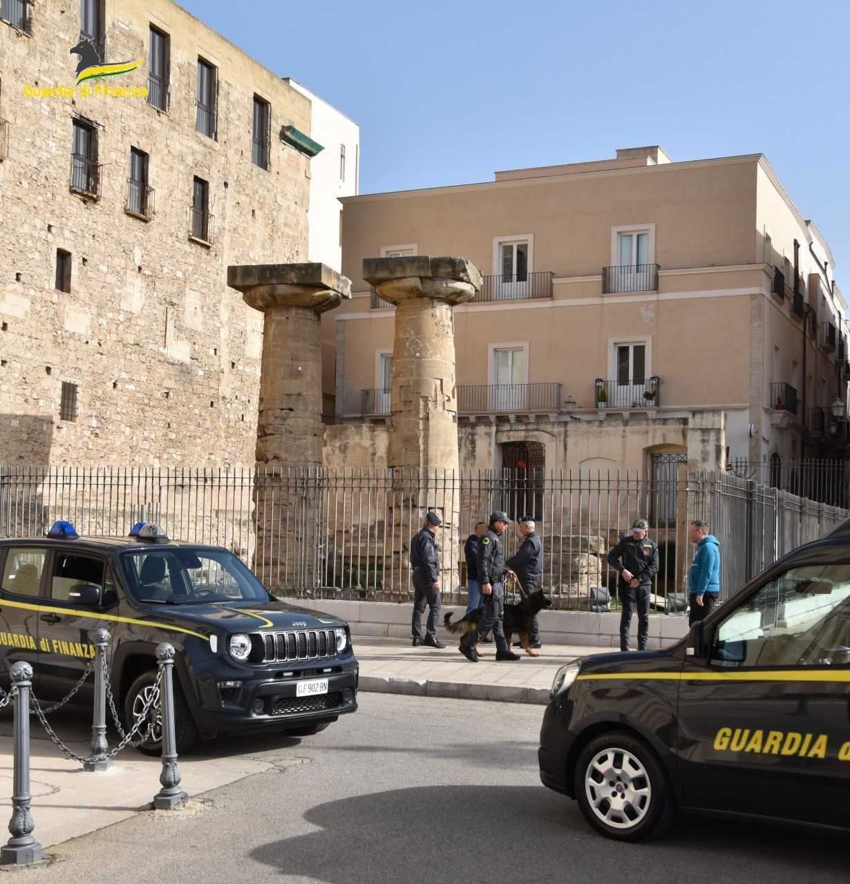 GdF Taranto: sequestrate sostanze stupefacenti, segnalati 39 responsabili